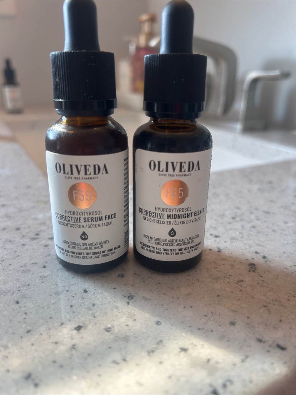 Oliveda Ulimate Duo for nighttime skin. F59 and F65